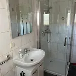 Strey Apartment *