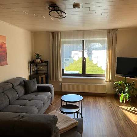 Strey Apartment *